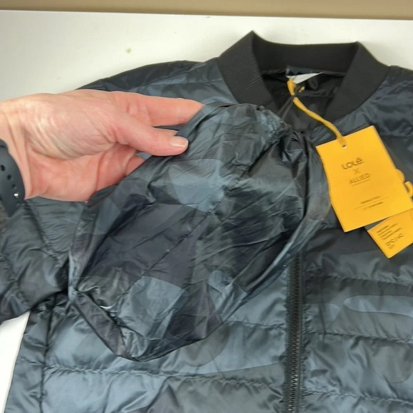 NWT Lolë Allied Performance Recycled Down Camouflage Puffer Coat - Picture 3 of 13